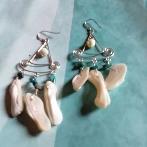 Silver 925 boho earrings new with turquoise and shell