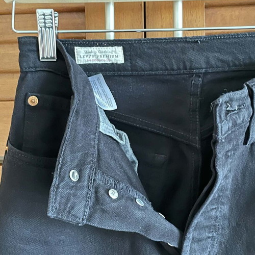 Levi's 501 Original Premium black denim like new, size W25 L26