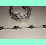 Women's jewelry set new, silver with embossed flower design