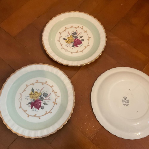 Woods and Sons antique plates from England, set of 3, excellent condition