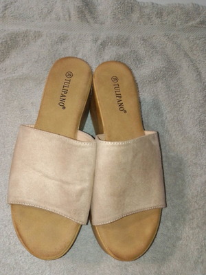 Women's sandals used, size 39, beige