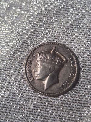 Ενθύμιο φλουρί βασιλόπιτας με τον Βασιλιά Γεώργιο ΣΤ' σαν καινούργιο