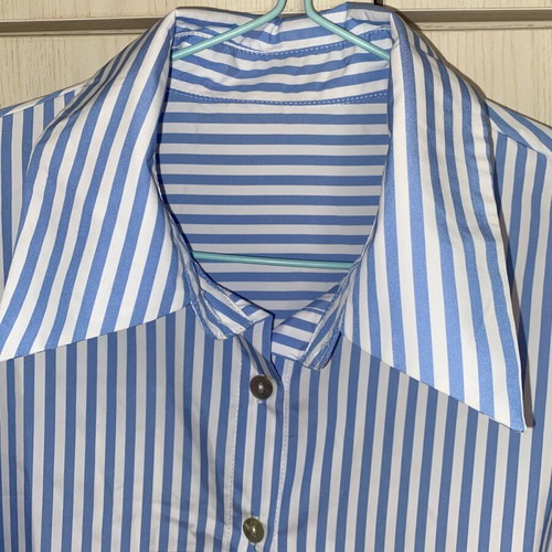Shein women's shirt like new, size M, white and turquoise