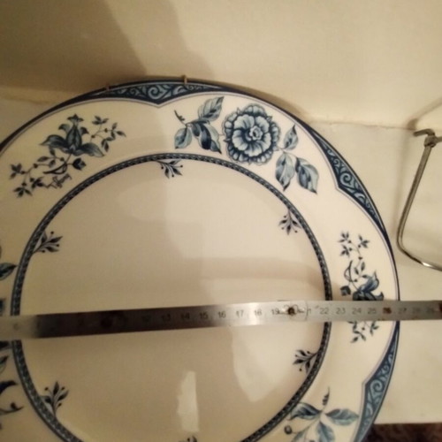 Porcelain wall decoration plate set