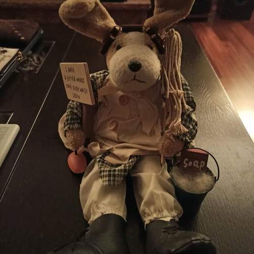 Decorative rabbit like new
