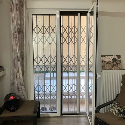 Apartment 48 m² renovated, 2nd floor, security door, balcony