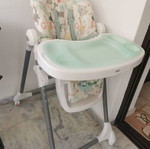 Mamas& Papas Feeding Table like new