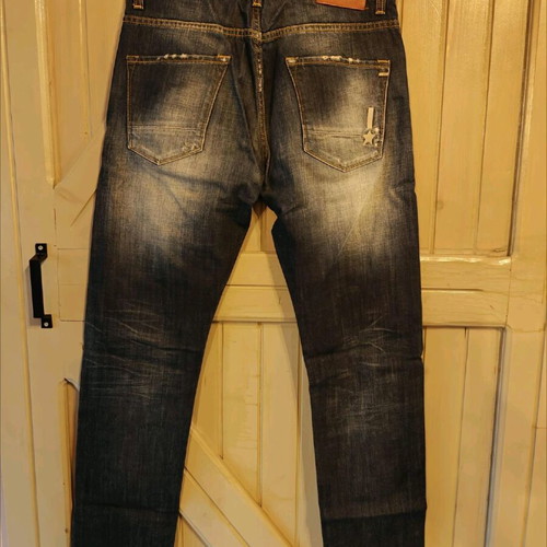 Reign Italia slim fit jeans like new, blue with patches