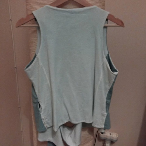 HEEL vest blouse small new, reversible