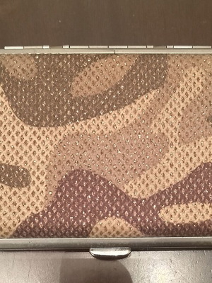 Camouflage cigarette case like new