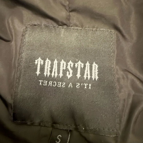 Trapstar Hyperdrive Puffer Jacket like new, small, black
