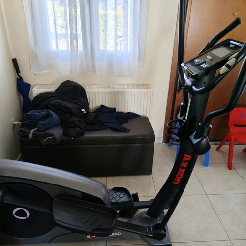 Axxon Exceed e30 elliptical trainer like new
