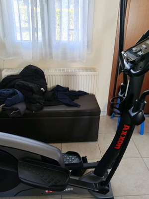 Axxon Exceed e30 elliptical trainer like new