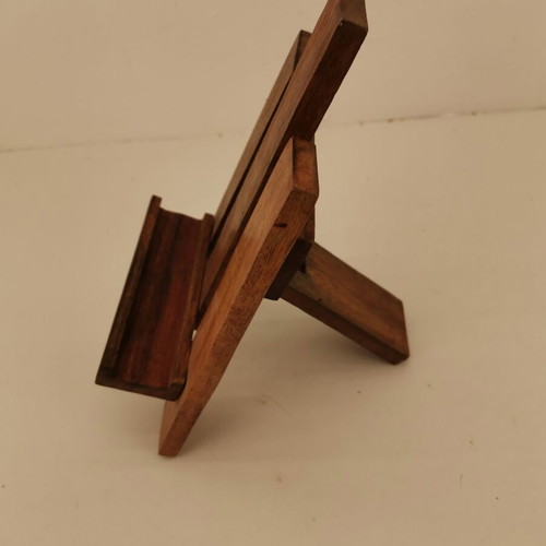 Decorative Plate Stand used, small size