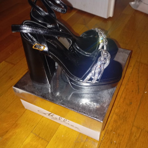 Platform sandals new, black with rhinestones on front strap