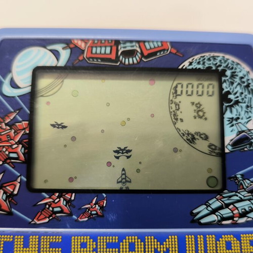Casio CG-400 The Beam War vintage handheld console like new