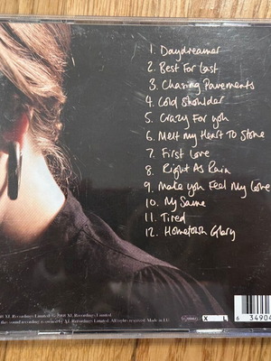 Adele 19 CD like new, pop