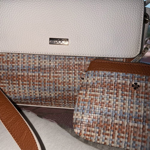 Doca crossbody bag