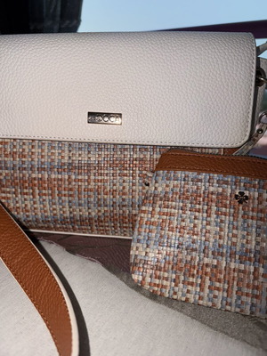 Doca crossbody bag