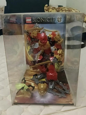 Lego Bionicle Tahu Master of Fire 70787 new, rare store display