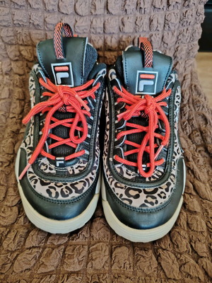 Fila sports shoes like new, size 40, colorful