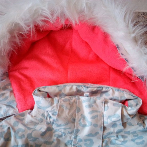 Trespass kids jacket used, size 2/3, waterproof, windproof
