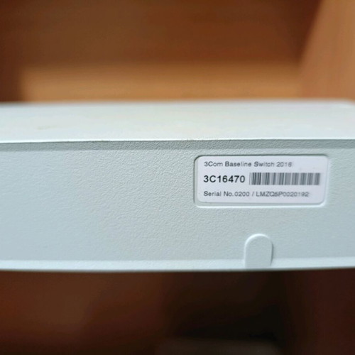 3Com Baseline 10/100 Switch 16-Port used, model 3C16470