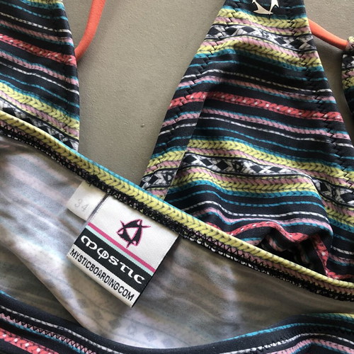 Mystic bikini like new, size S (34), multicolor