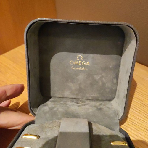 Omega Constellation box like new