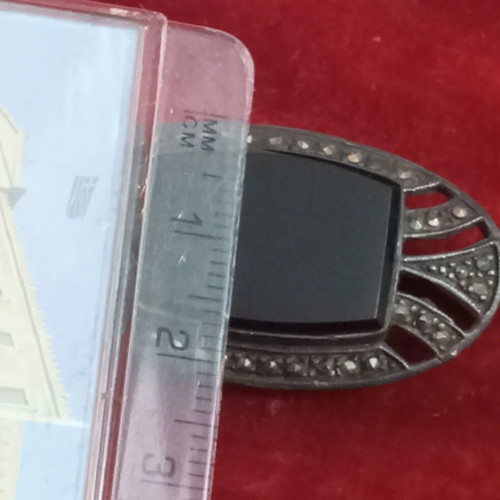 Silver 925 brooch with black onyx and marcasite used