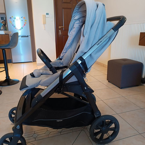 Inglesina Aptica Baby Stroller like new, Silk Grey Black Chassis