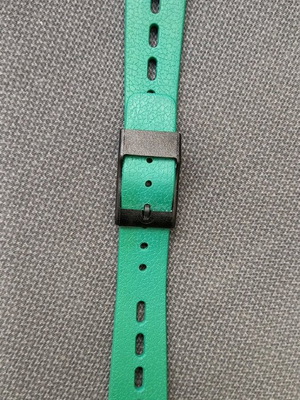 Plastic watch strap new, green, size 20