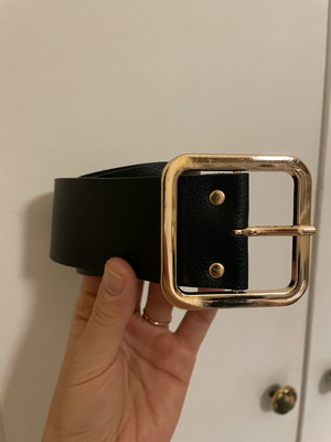 Belt with square gold buckle new, black, size 100
