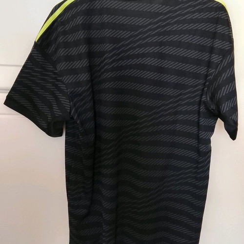 Real Madrid Adidas sports jersey 2022-2023 like new, size Large