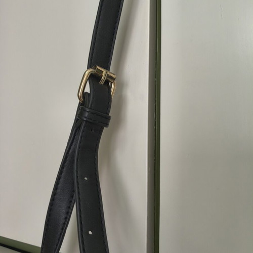 Shoulder bag with adjustable strap, black and red