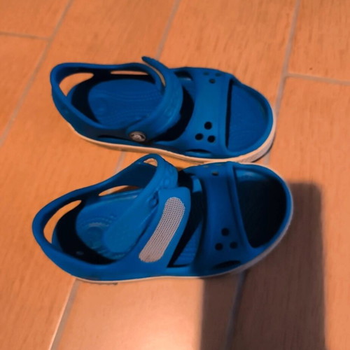 Crocs Kids Clog Blue Size 27-28 Like New