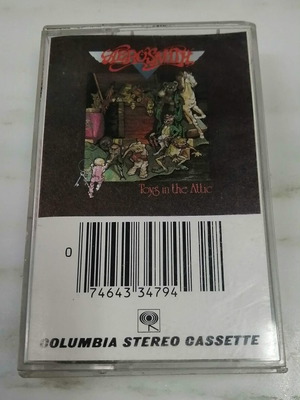 Aerosmith Toys In The Attic cassette tape, 1975, rock