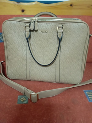 Verde laptop bag like new, beige