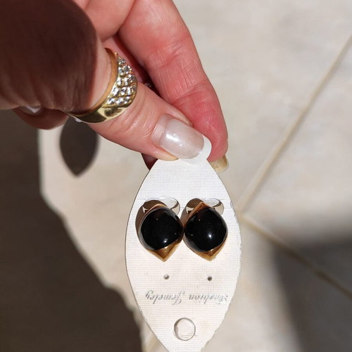 Vintage earrings new, black and gold steel
