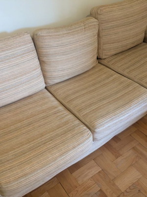 Three-seater sofa