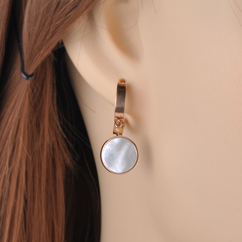 Stainless steel earrings pearly new