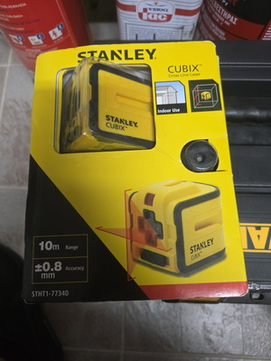 Stanley Cubix cross line laser level