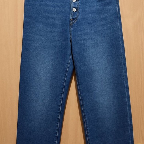 Levi's Ribcage Straight Jean size M 38 10 blue like new