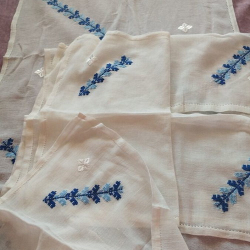 Handmade Embroidered Table Linen Set 5 Pieces Traditional Blue Motif