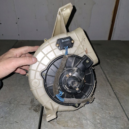 Mazda mx5 03mod heater motor used