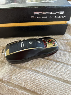 Mini Porsche Panamera Cell Phone like new with Bluetooth and FM radio