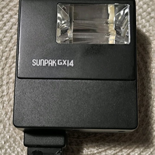Sunpak GXI4 camera flash like new