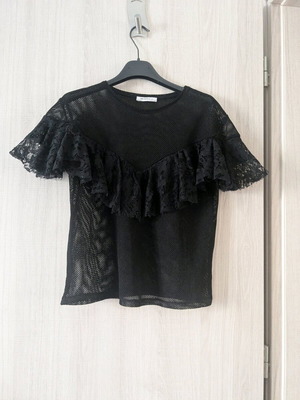 Black Zara blouse like new, sheer design, size S