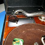  De Luxe Concord Phonograph Record Player  ΓΡΑΜΜΟΦΩΝΟ ΚΟΡΟΝΑ ΝΤΕ ΛΟΥΞ 1920