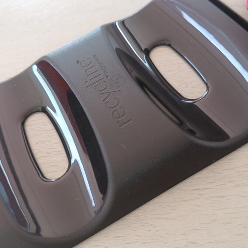 Tupperware bottle holder base with two slots, new
